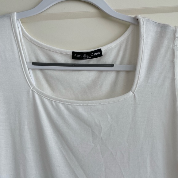 White puff sleeved blouse, size Medium. - Picture 3 of 5